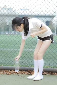扒开双腿疯狂进出爽爽爽电影